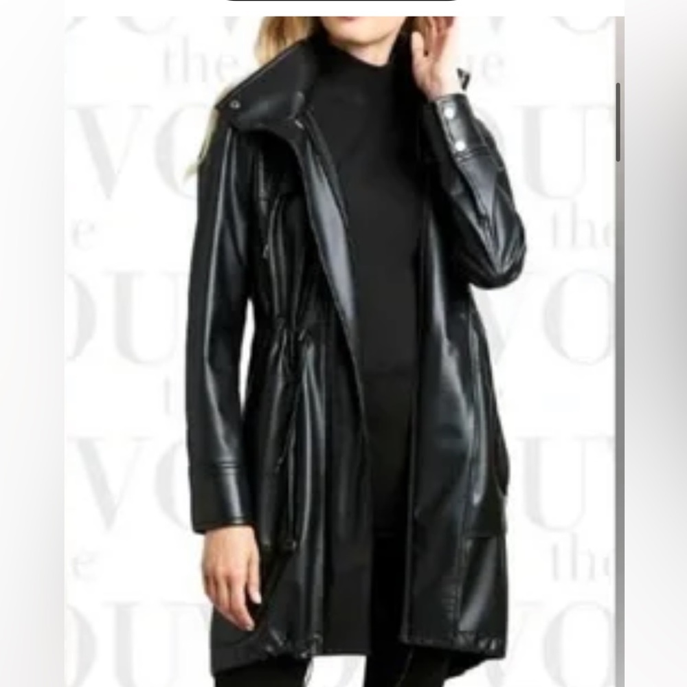 T TAHARI Black Faux Leather Jacket
